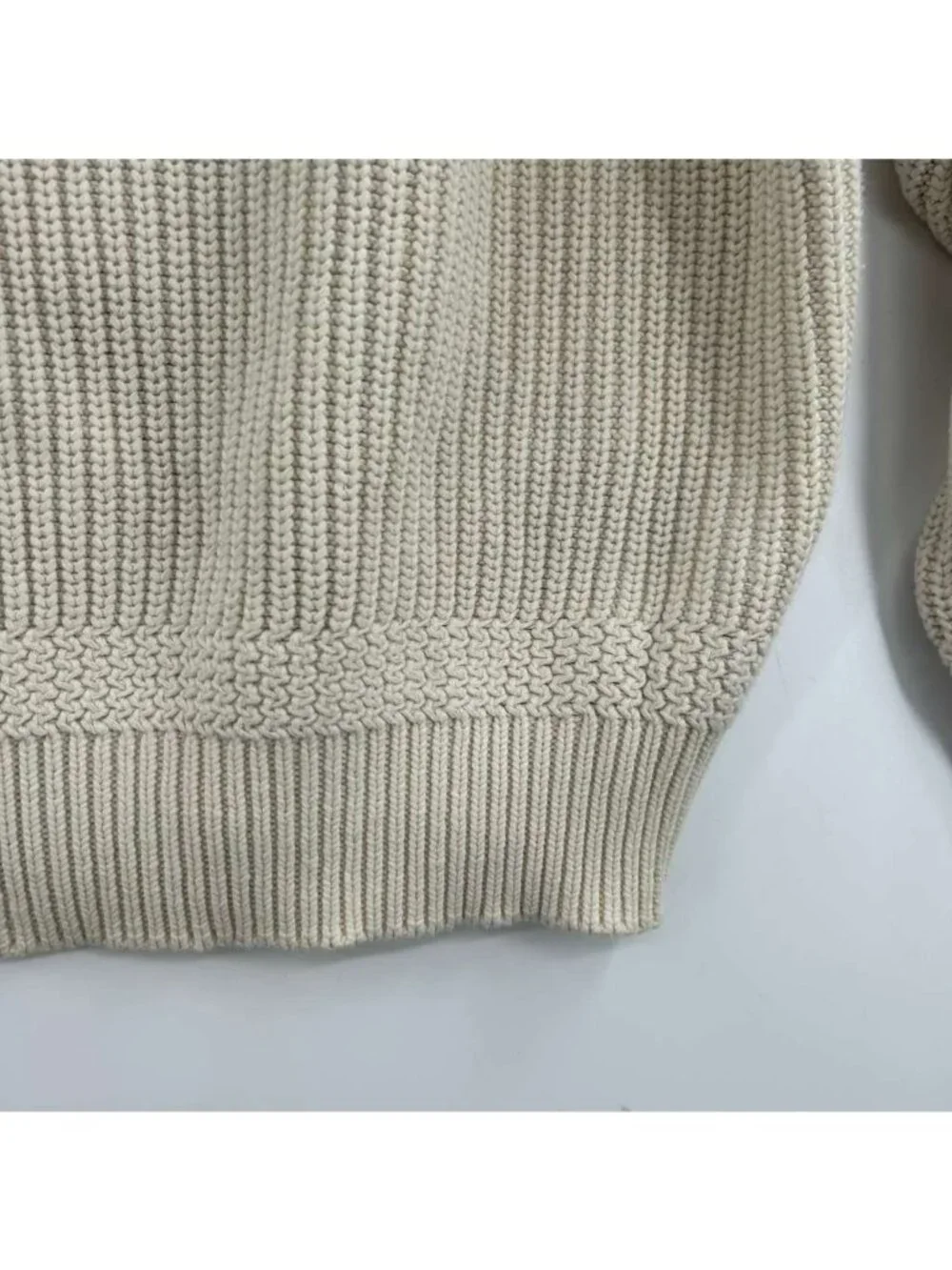 Eddie Bauer Sweater Men's Medium Beige Button Henley Knit Pullover Long Sleeve